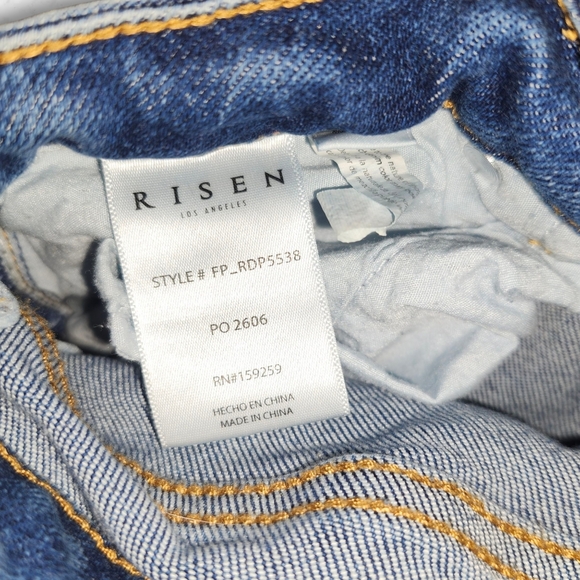 Wide Leg Flare Jeans in Blue - Picture 4 of 8